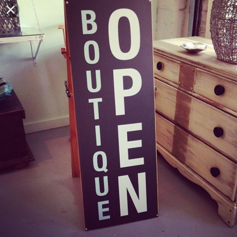 BOUTIQUE ITEMS